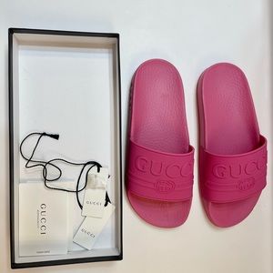 Gucci pink slides new with tags, size 6 womens